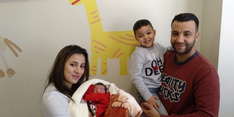 El Hospital Universitario del Vinalopó recibe al primer bebé del año