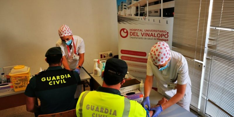 El Hospital Universitario del Vinalopó realiza test COVID-19 a la Guardia Civil de Alicante
