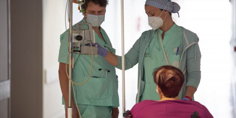 Vinalopó y Torrevieja dan la bienvenida a más de 60 profesionales de enfermería en una jornada virtual