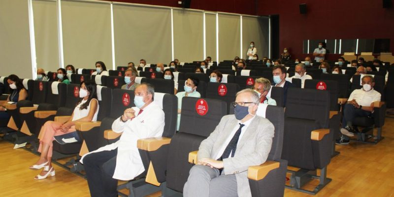 Vinalopó Salud distingue a sanitarios y pacientes de Elche como Defensores de la Salud 2020 por el COVID-19