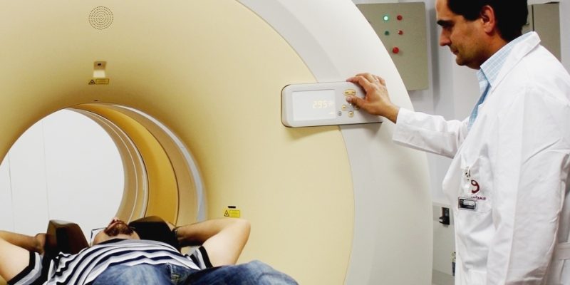 El Hospital Universitario del Vinalopó incorpora una prueba de imagen para mejorar el diagnóstico y seguimiento en el cáncer de próstata