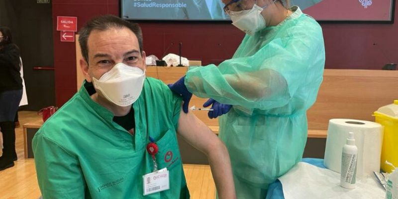 El Hospital Universitario del Vinalopó comienza hoy la administración de la vacuna Covid19 a sus profesionales