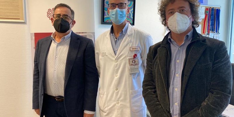 El Hospital Universitario del Vinalopó apoya el deporte local patrocinando al Club Balonmano de Elche