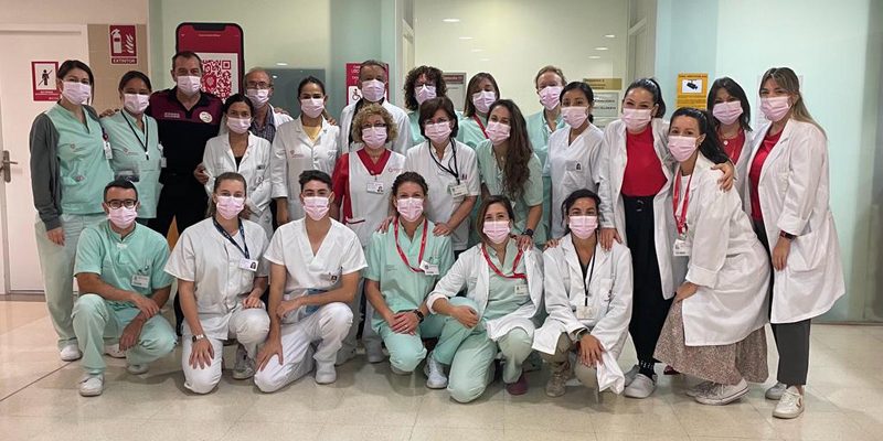 Profesionales del Hospital Universitario del Vinalopó se suman a las acciones de concienciación contra el Cáncer de Mama￼