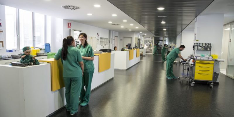 El Hospital Universitario del Vinalopó pone en marcha una consulta especializada en el síndrome post-UCI