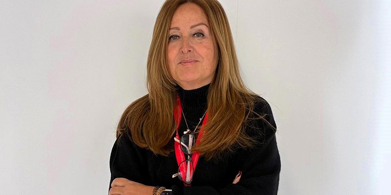 Premian a la doctora Amparo Santamaría, jefa de Hematología del Hospital Universitario del Vinalopó, por su proyecto para predecir el cáncer hematológico