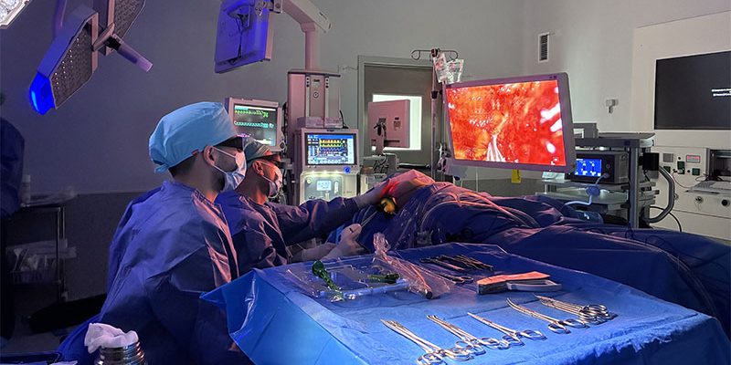 El Hospital Universitario del Vinalopó, primer centro de Alicante en realizar mastectomía con reconstrucción 3D