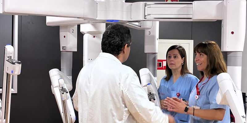 El Hospital Universitario del Vinalopó refuerza su liderazgo tecnológico con la adquisición de un robot quirúrgico Da Vinci Xi
